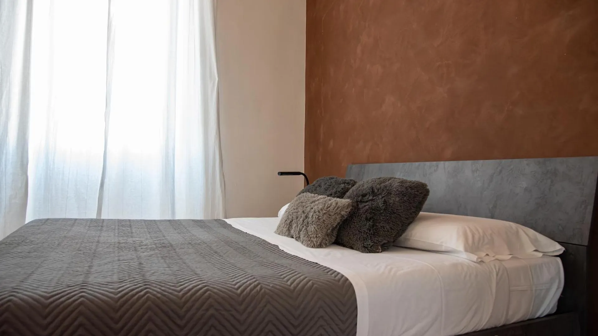 Santonofrio Apartments Rome